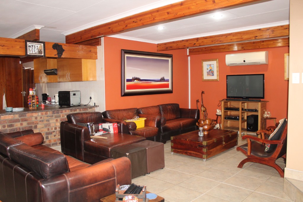 Lounge Area