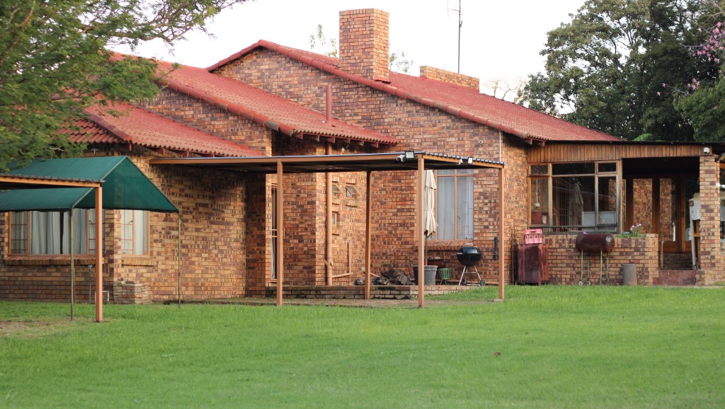 Garage and Grounds